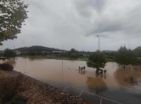 Sete desalojados em Abrantes, 4 automobilistas tiveram de ser resgatados dos carros e muitas inundações (c/áudio, fotos e vídeo) - EM ATUALIZAÇÂO 