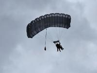 Presidente da República viu demonstrações das capacidades aéreas, terrestres e tecnológicas do Exército (c/fotos)