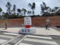Nacional 2 já tem marco que assinala o ponto central da estrada que «rasga» o país (c/áudio)