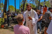 3 mil peregrinos da Diocese juntaram-se em Abrantes numa Eucaristia antes da viagem para Lisboa (c/áudio e fotos)  