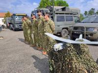Ministra veio ver a capacidade da Unidade de Apoio Militar de Emergência que está preparada para lidar com catástrofes (c/áudio e fotos)
