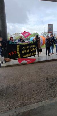 Assistentes operacionais da ULS Médio Tejo em protesto por atualização de carreiras