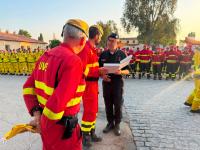 Bombeiros portugueses regressam de Espanha após missão em incêndio que consumiu quase 70 mil hectares (c/áudio)