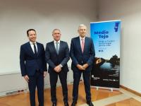 Ler notícia: Comunidade Intermunicipal mantém Valamatos na presidência por unanimidade. Luís Albuquerque e Bruno Pereira são os vice-presidentes (c/áudio)