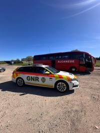 Ler notícia: GNR interceta transporte ocasional de passageiros ilegal em Santarém