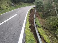 Ler notícia: Reaberto trânsito a veículos ligeiros em parte da EN358-2, com desvio por Casal da Serra