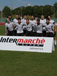 Futebol: Abrantes e Benfica e Mação ganham em casa