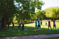 Ler notícia: Yoga no Barquinha Parque 2023