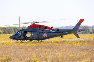 Ler notícia: Dispositivo de combate a incêndios reforçado com dois Black Hawk da Força Aérea