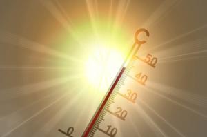 Ler notícia: Aviso amarelo devido ao calor prolongado até final da tarde de 3.ª feira em 13 distritos