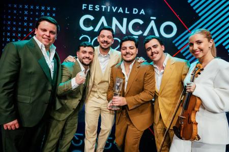 Ler notícia: Bandidos do Cante e o tema «Rosa» vencem Festival da Canção 2026