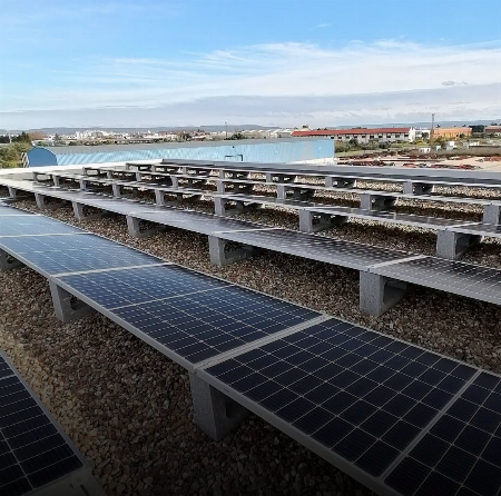 IP prepara central solar no Entroncamento com preço base de 10 milhões de euros