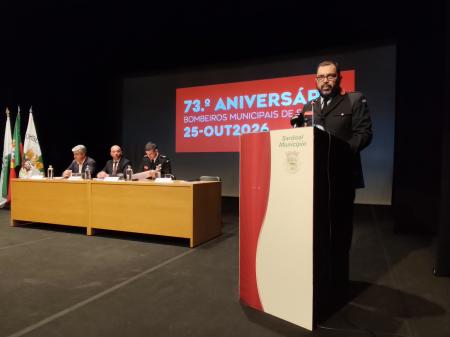 Bombeiros assinalam 73 anos com críticas à desigualdade nos apoios do Estado e apelos ao investimento (c/áudio)
