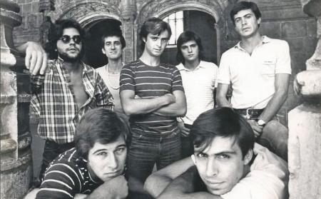 Ler notícia: Presidente da República saúda 50 anos da banda