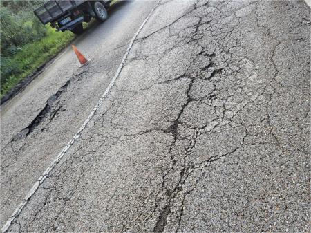 Estrada Nacional 3 cortada entre Abrançalha e Rio de Moinhos