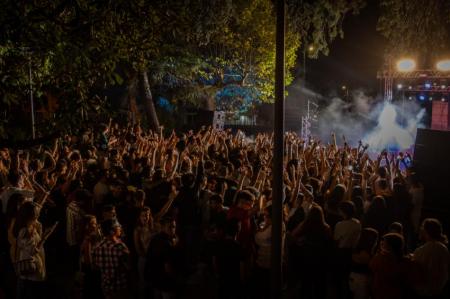 Ler notícia: Instabilidade meteorológica adia Festival ao Alto