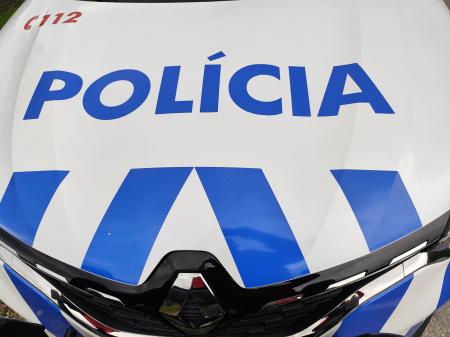 PSP detém homem de 54 anos por violência doméstica 