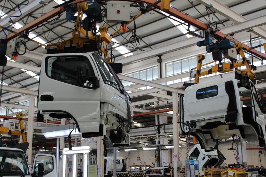Mitsubishi Fuso aponta setembro para retoma da produção