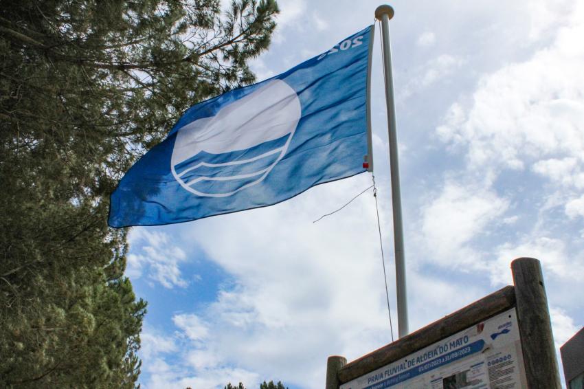Praias fluviais voltam a hastear Bandeira Azul após recuperação de danos