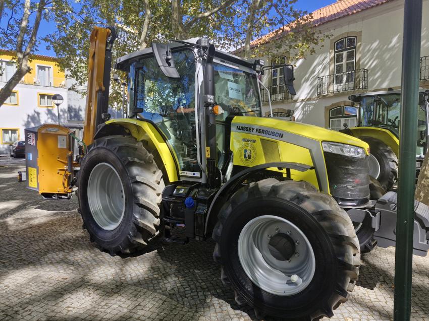 ICNF reforçou seis municípios com tratores para a gestão do território e prevenção de incêndios rurais (C/ Áudio)