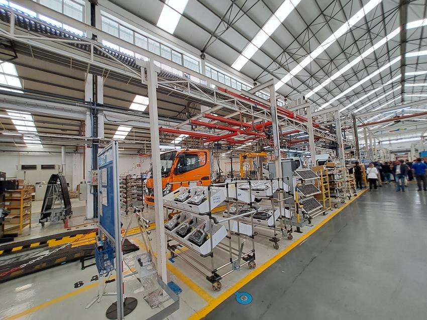 Mitsubishi Fuso suspende produção em julho no Tramagal e avança com saídas voluntárias