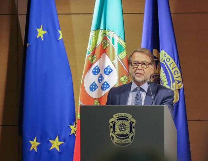 MAI faz apelo «muito sério» aos portugueses para se prepararem para «verão terrível»