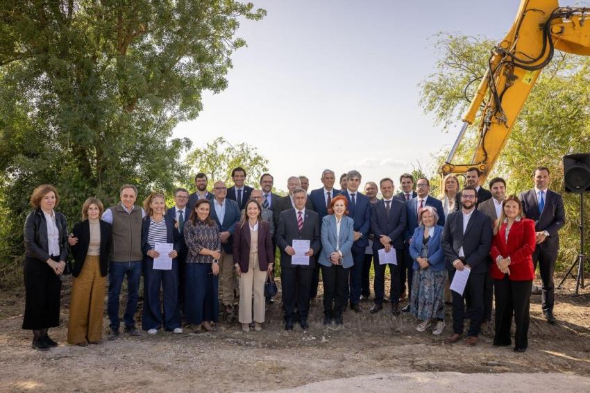 Ministra assinou contratos‑programa para obras em rios e diques do Tejo (c/áudio)