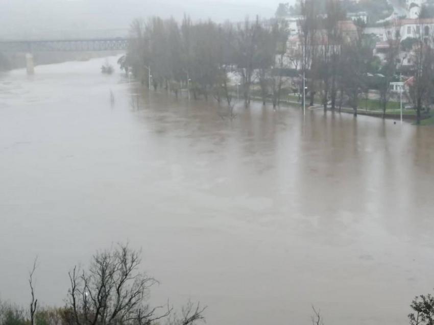Proteção Civil eleva estado de prontidão para o nível máximo