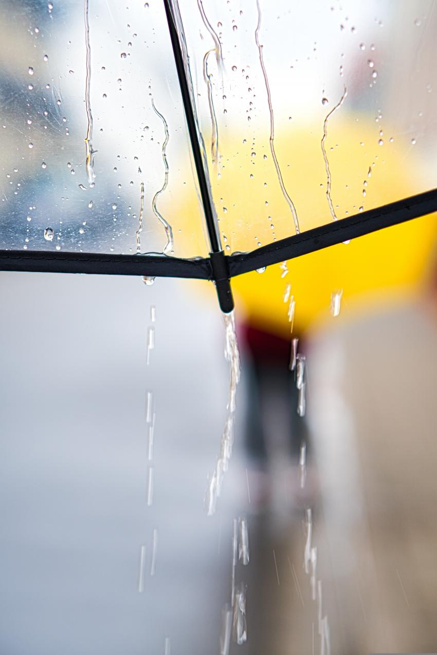 Todos os distritos do continente sob aviso amarelo por causa da chuva
