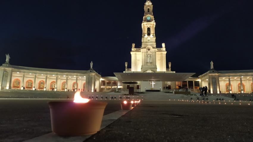 Jovens vão rezar pela paz em Fátima na madrugada de sexta-feira