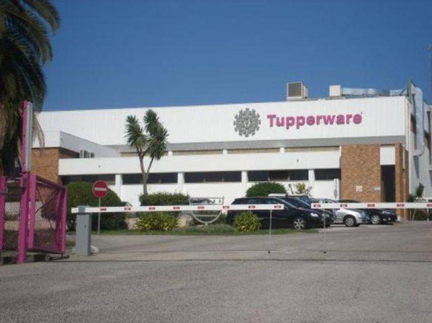 Antiga fábrica da Tupperware vendida por 4 ME
