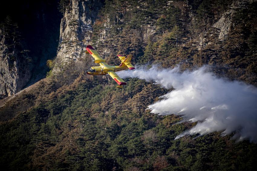 Espanha disponibiliza hoje um dos dois Canadair pedidos por Portugal