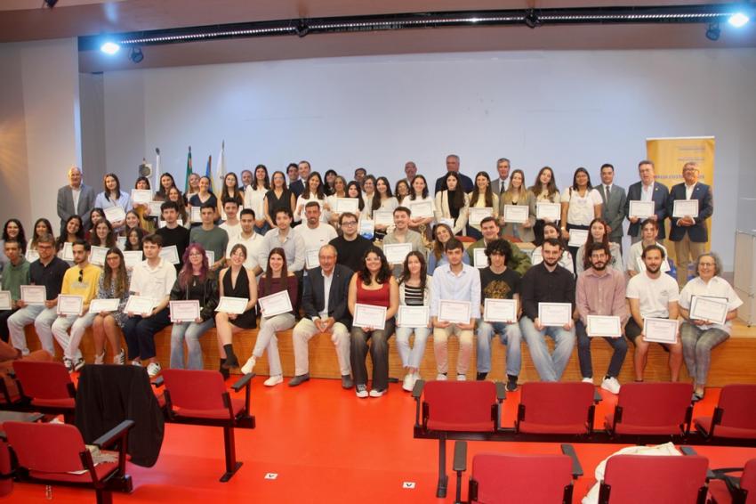 Rotary de Abrantes é o clube de mais bolsas de estudo atribui em Portugal (c/áudio)