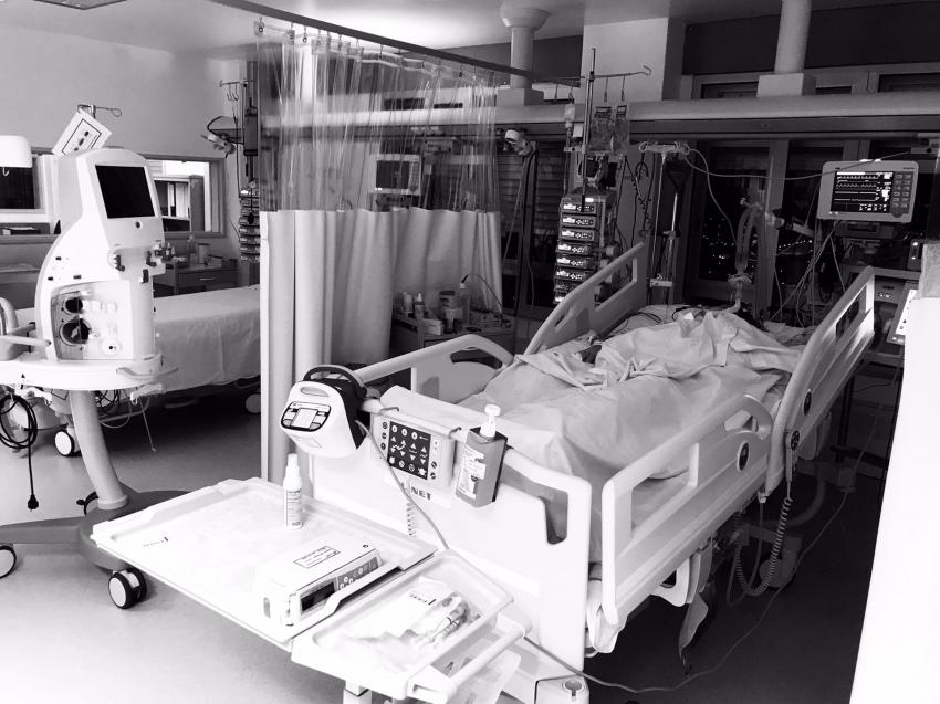 Covid-19: Centro Hospitalar do Médio Tejo com 103 internados recebe doentes de todo o país