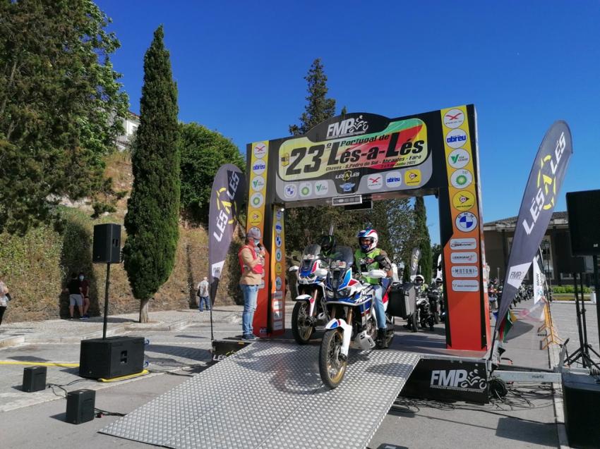 Portugal de Lés-a-Lés: 2 mil motos do Portugal de Lés-a-Lés chegaram a  Abrantes (C/ÁUDIO, VÍDEO E FOTOS)