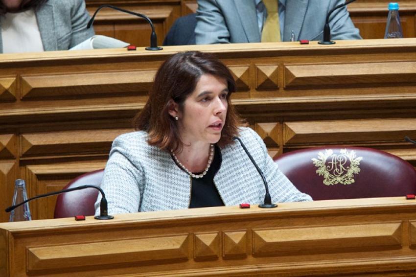 CDS-PP: Deputada Patrícia Fonseca questionou Ministro do Ambiente sobre a poluição no Rio Tejo
