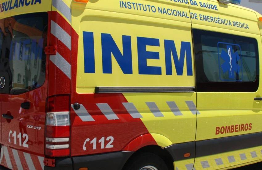 Colisão entre ligeiro e pesado no IC3 faz um morto em Vila Nova da Barquinha
