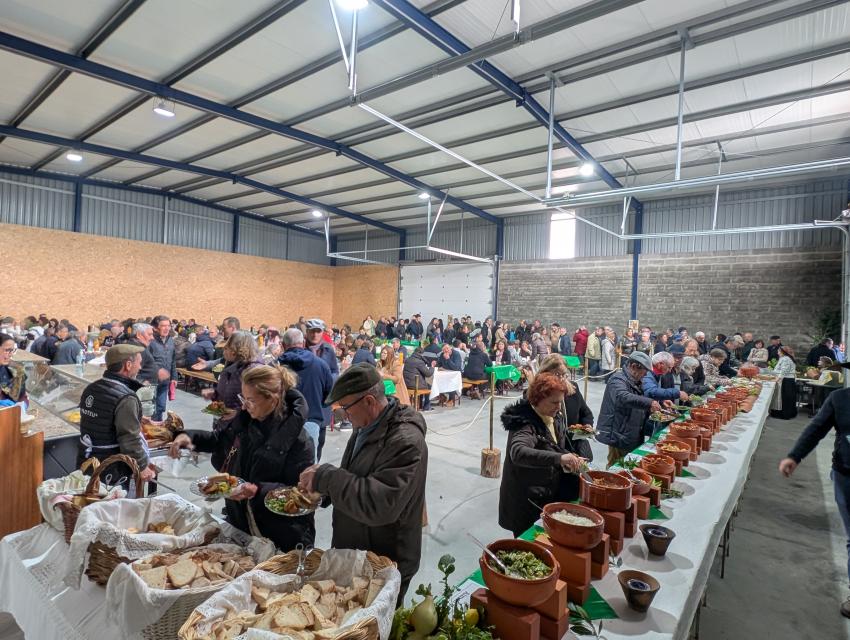 Borda da Ribeira recebeu 350 pessoas no Festival do Almeirão, Azeite Novo e Pão Caseiro