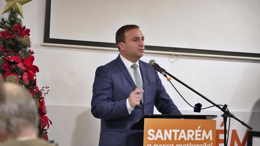 Ricardo Oliveira reeleito presidente da distrital de Santarém