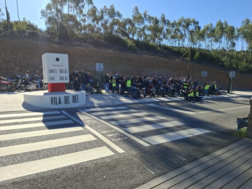 «Passeio das Bonitas – Chapas Amarelas» reuniu cerca de uma centena de participantes 